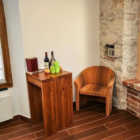 Old Town Square Apartmán Poreč