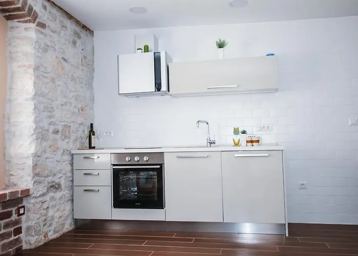 Old Town Square Poreč